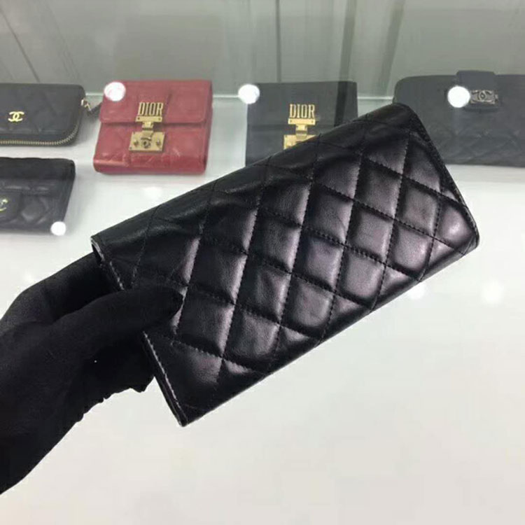 2018 Chanel wallet