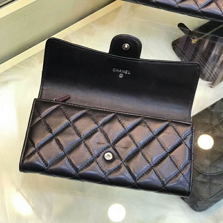 2018 Chanel wallet