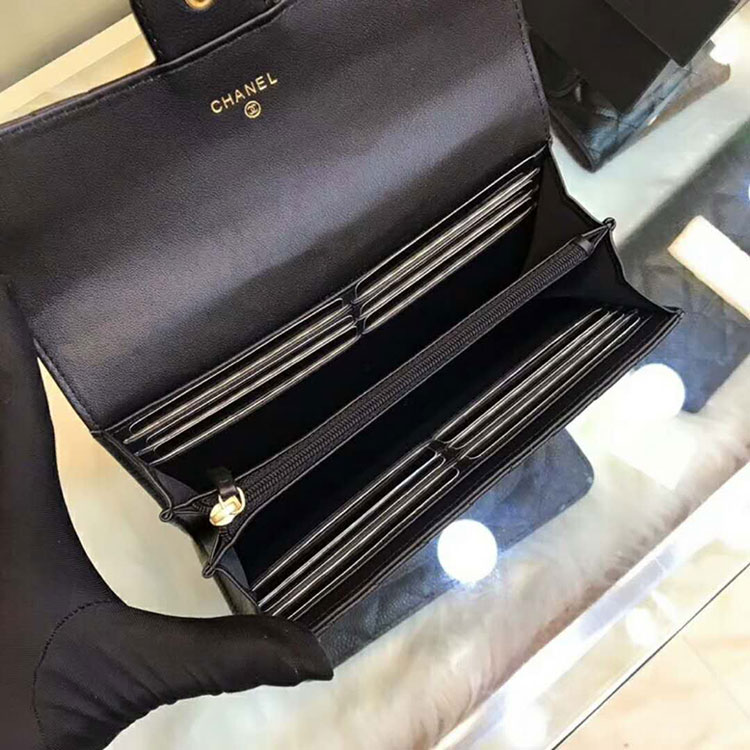 2018 Chanel wallet