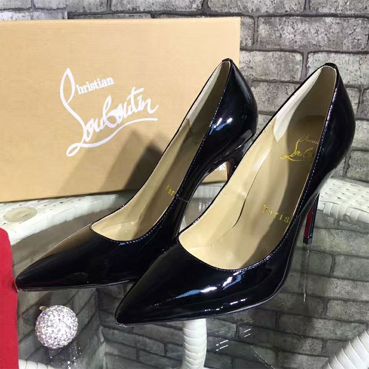 2018 Christian Louboutin Women shoes in Patent leather