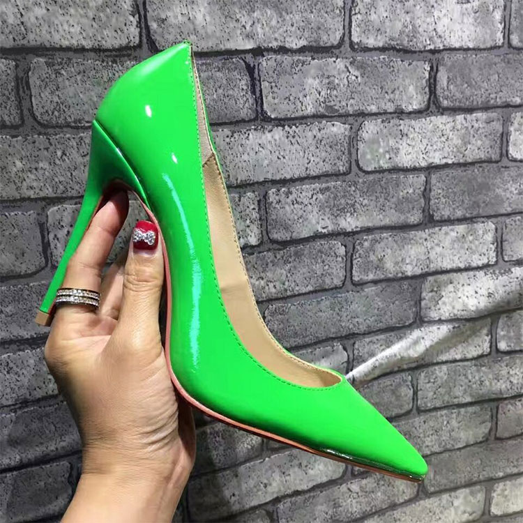 2018 Christian Louboutin Women shoes in Patent leather