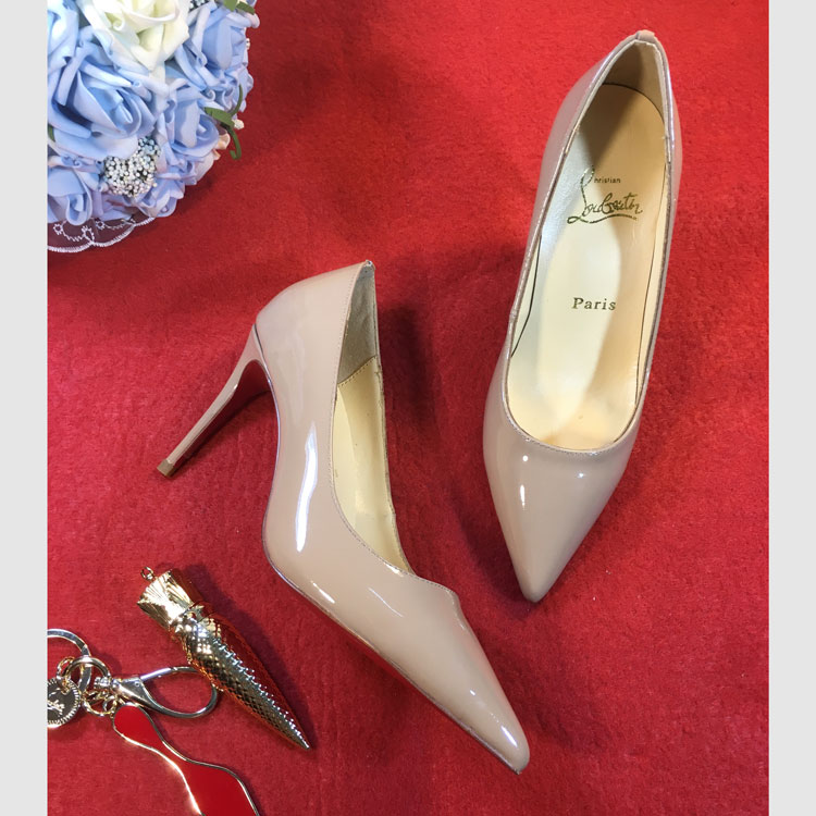 2018 Christian Louboutin Women shoes in Patent leather Heel Height 8cm