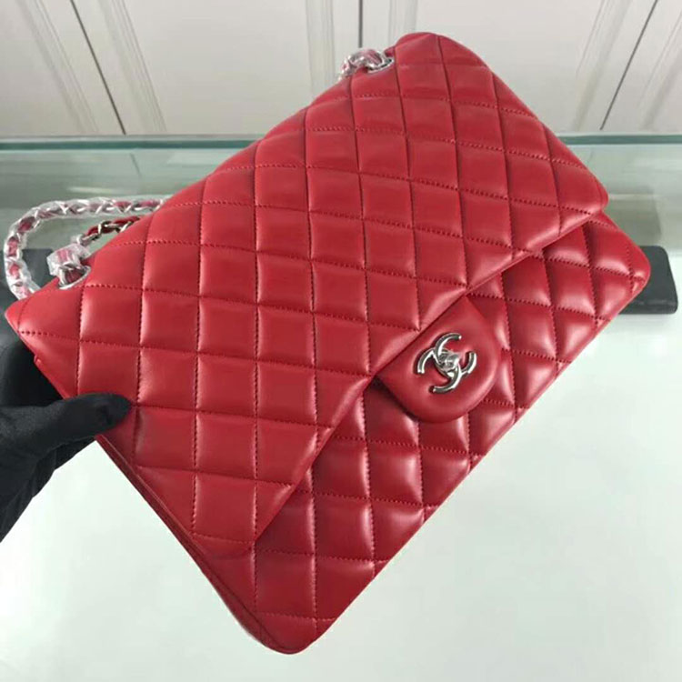 2018 Classic Chanel Maxi Double Flaps Bag