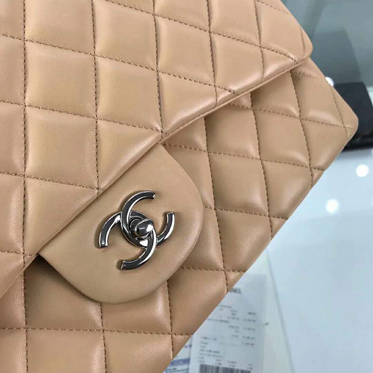 2018 Classic Chanel Maxi Double Flaps Bag