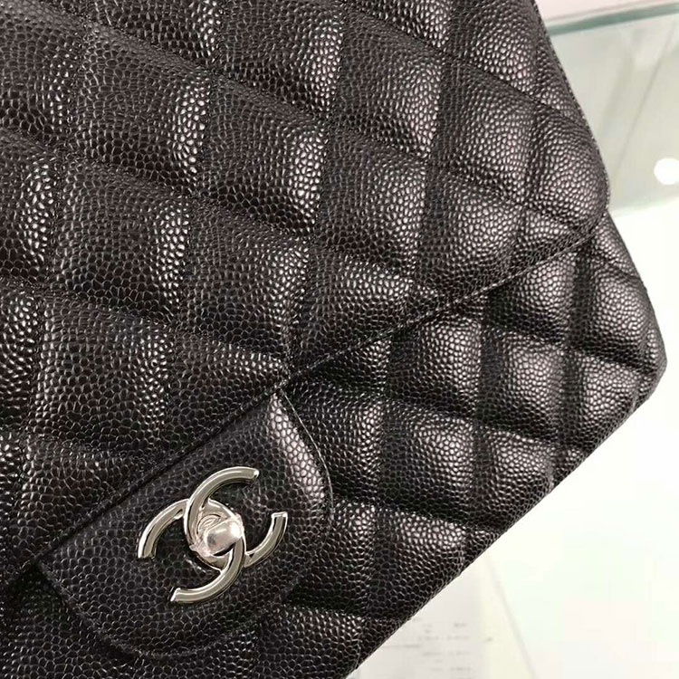 2018 Classic Chanel Maxi Double Flaps Bag A58601 Original Caviar Leather