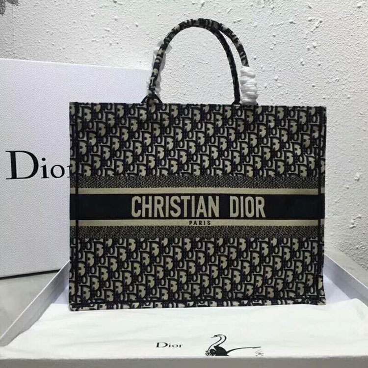 2018 Dior Book Tote bag