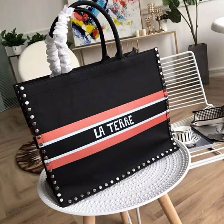 2018 Dior Book Tote bag