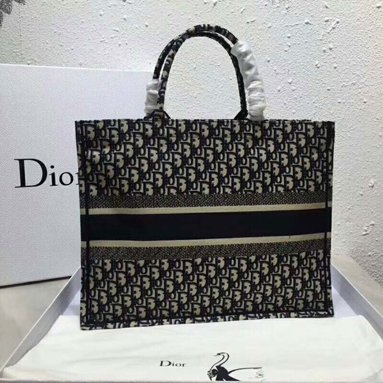 2018 Dior Book Tote bag