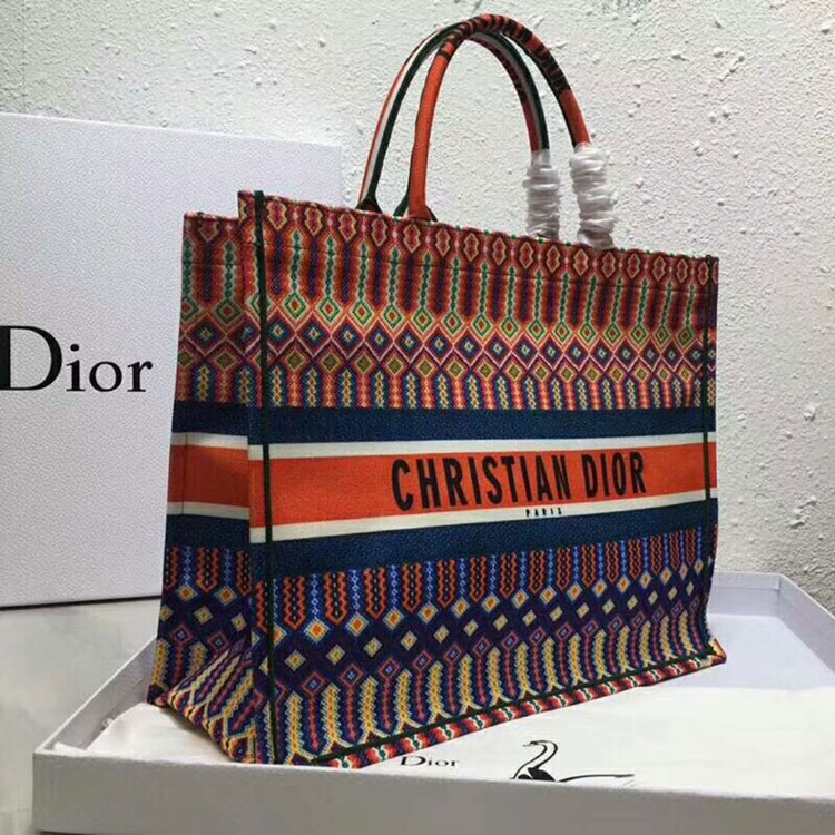 2018 Dior Book Tote bag