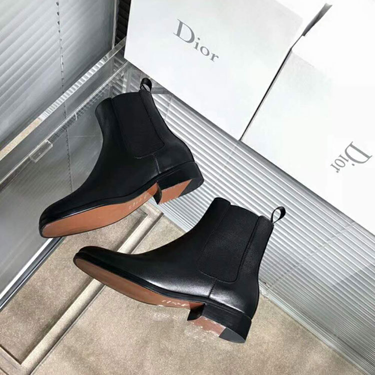 2018 Dior women shoes in Calfskin