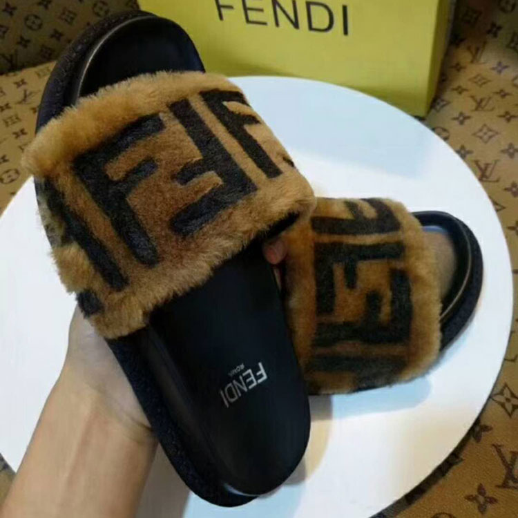 2018 Fendi women Slipper