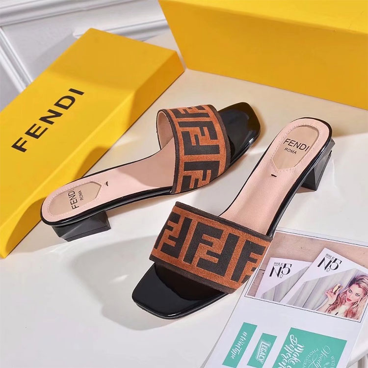 2018 Fendi women Slippers