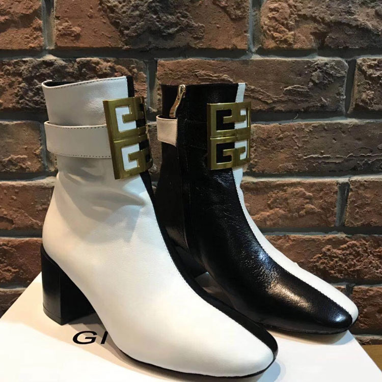 2018 Givenchy women boots in Calfskin