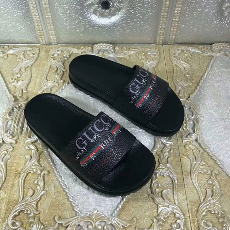 2018 Gucci men Slippers in Calfskin leather