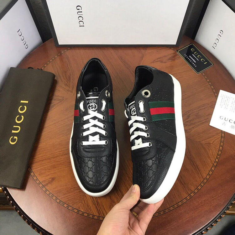 2018 Gucci men Sneakers in Calfskin leather