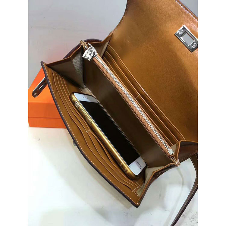 2018 Hermes Kelly Bi-Fold Wallet