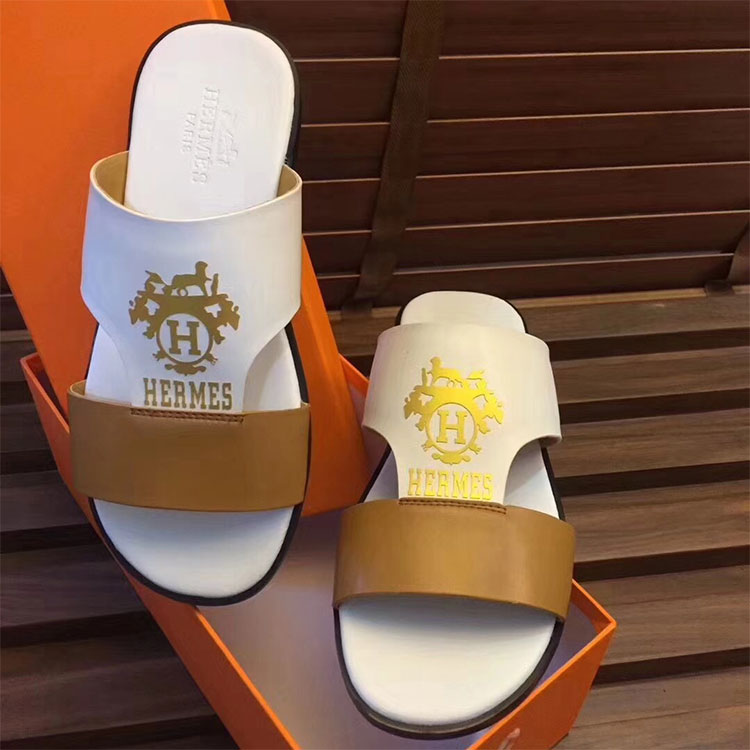 2018 Hermes men Slippers in Calfskin leather