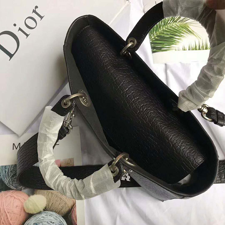 2018 LARGE LADY DIOR BAG IN CANYON GRAINED LAMBSKIN