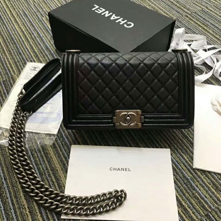 2018 Le Boy Chanel Flap Shoulder Bag