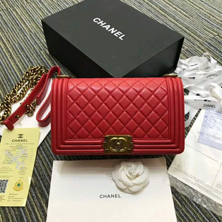 2018 Le Boy Chanel Flap Shoulder Bag