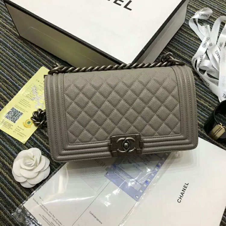 2018 Le Boy Chanel Flap Shoulder Bag