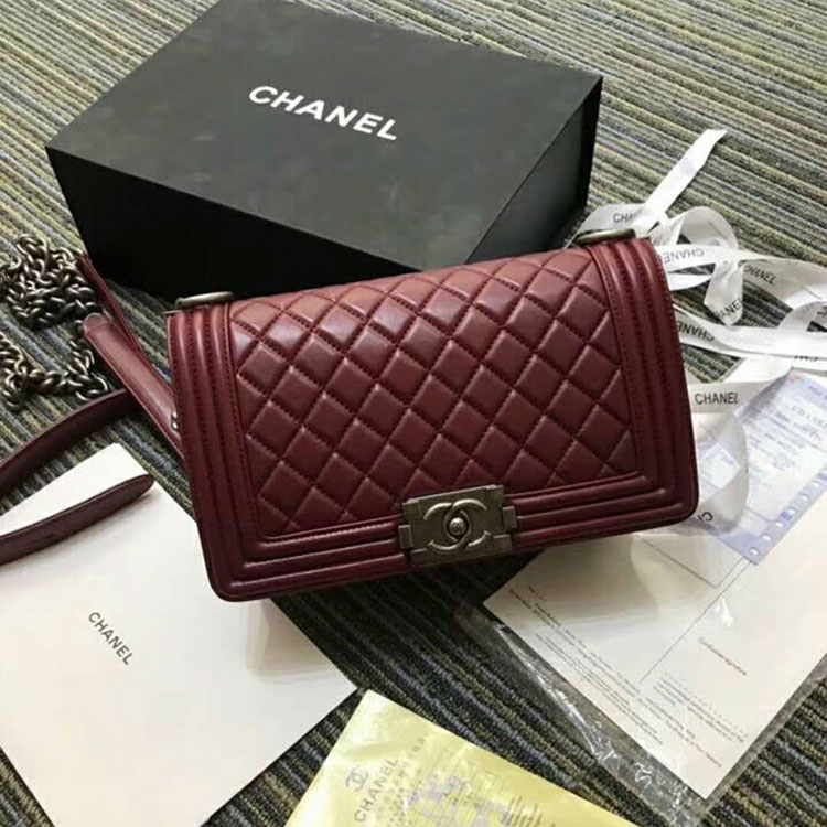 2018 Le Boy Chanel Flap Shoulder Bag