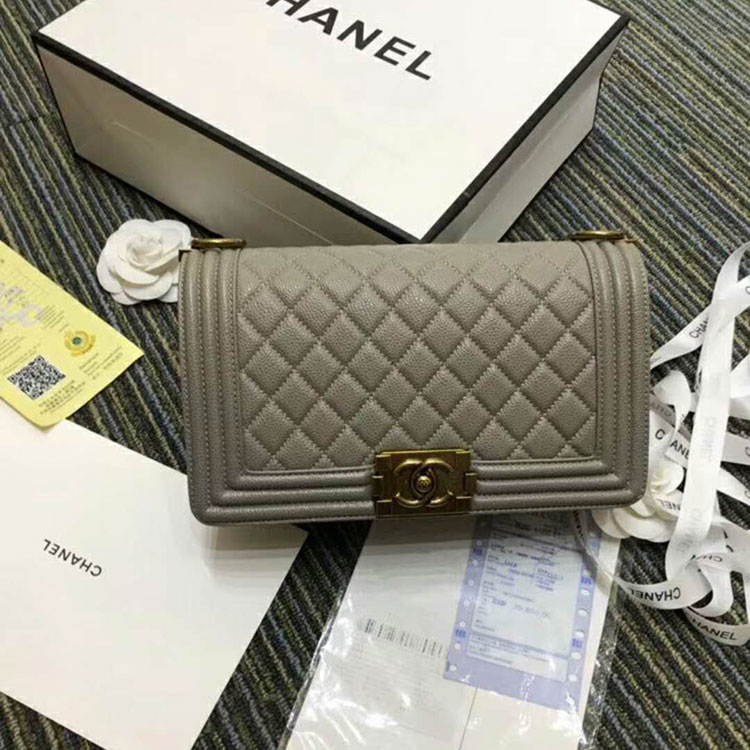 2018 Le Boy Chanel Flap Shoulder Bag