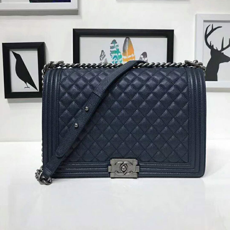 2018 Le Boy Chanel Flap Shoulder Bag