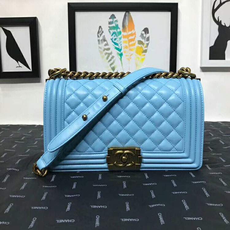 2018 Le Boy Chanel Flap Shoulder Bag