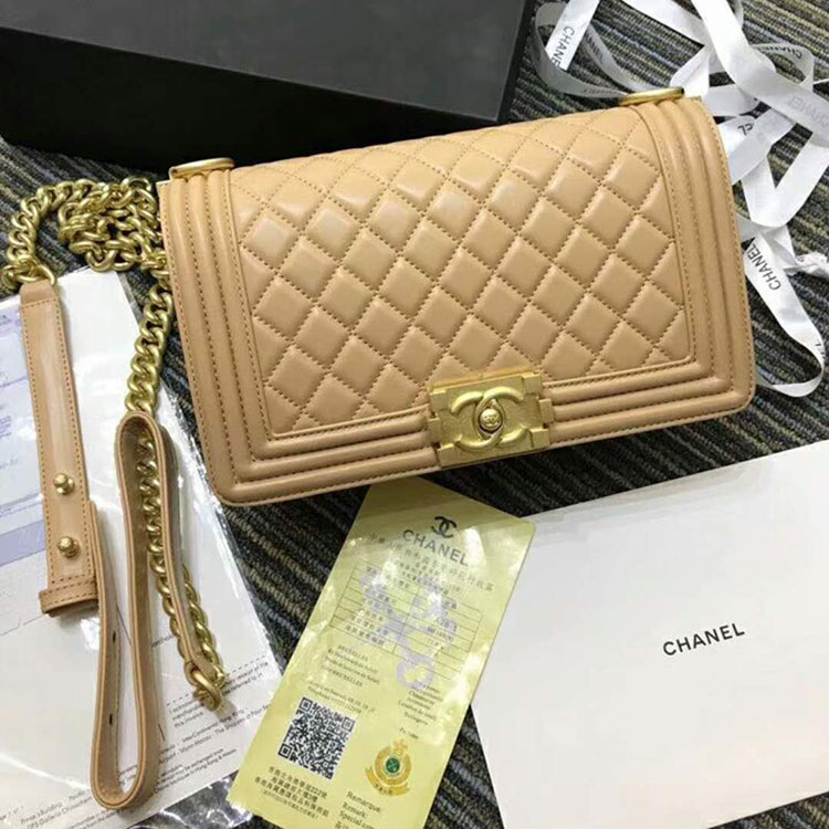 2018 Le Boy Chanel Flap Shoulder Bag