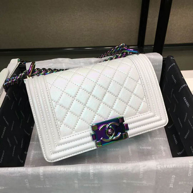 2018 Le Boy Chanel Flap Shoulder Bag