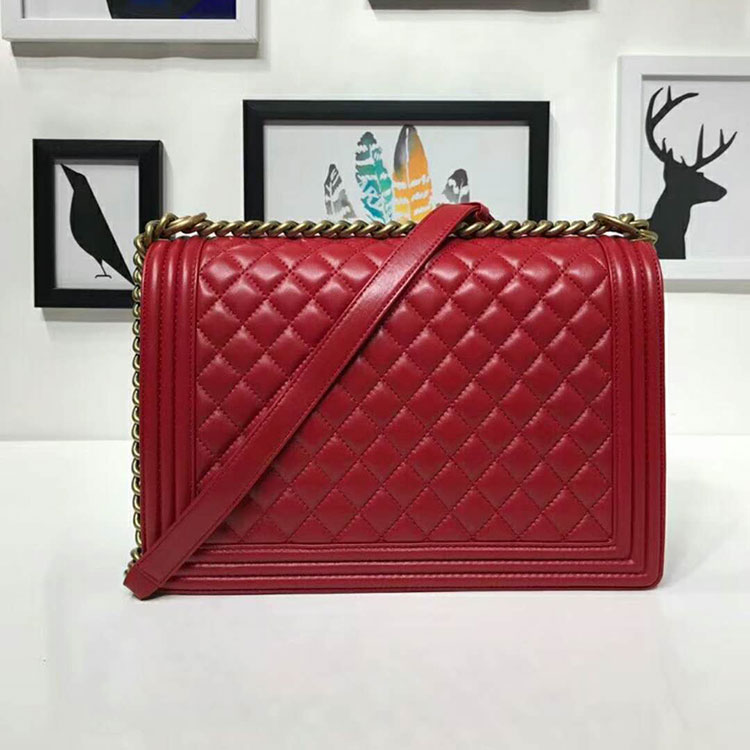 2018 Le Boy Chanel Flap Shoulder Bag