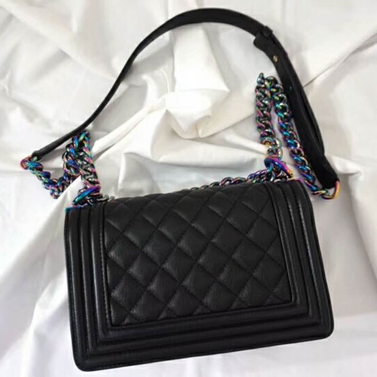 2018 Le Boy Chanel Flap Shoulder Bag