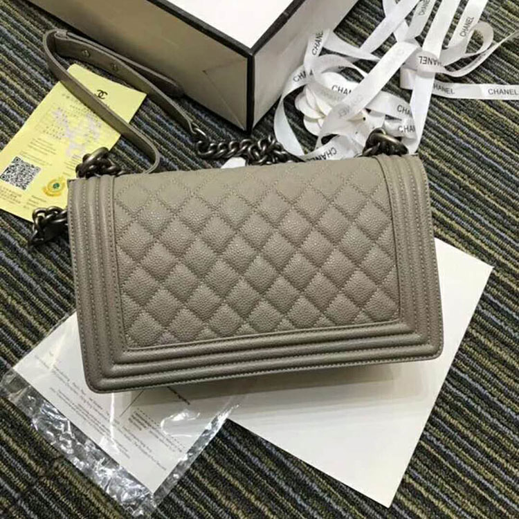 2018 Le Boy Chanel Flap Shoulder Bag