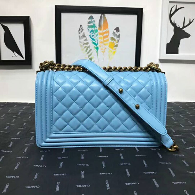 2018 Le Boy Chanel Flap Shoulder Bag