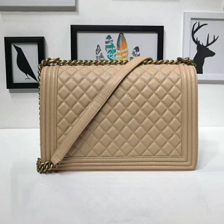 2018 Le Boy Chanel Flap Shoulder Bag