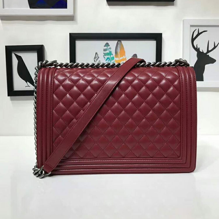 2018 Le Boy Chanel Flap Shoulder Bag