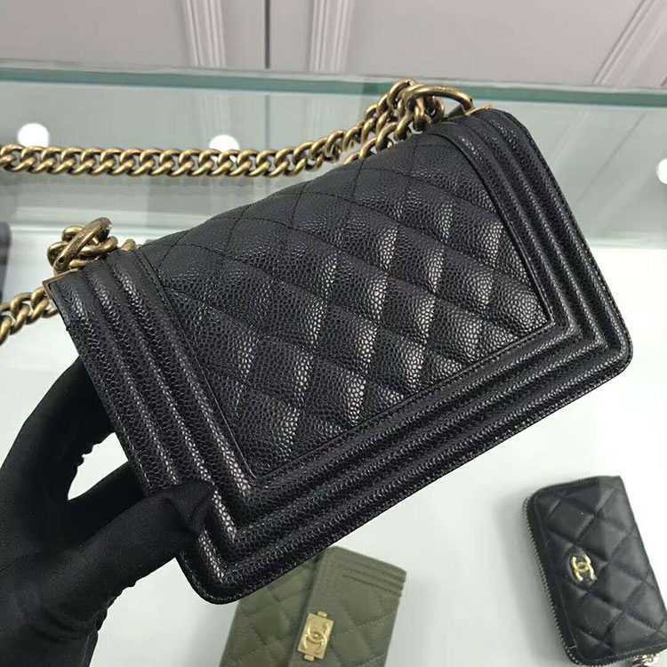 2018 Le Boy Chanel Flap Shoulder Bag