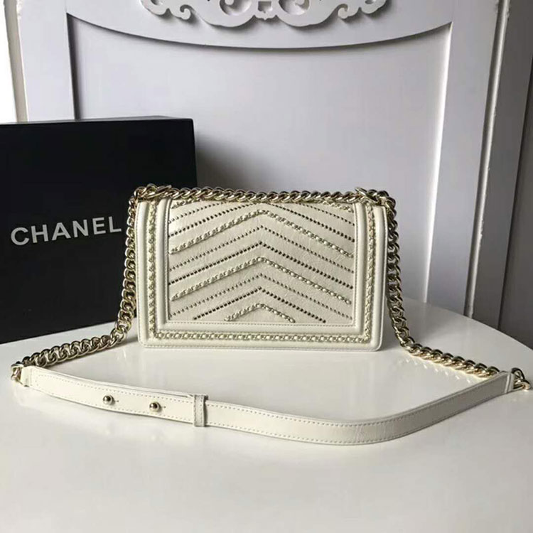 2018 Le Boy Chanel Flap Shoulder Bag