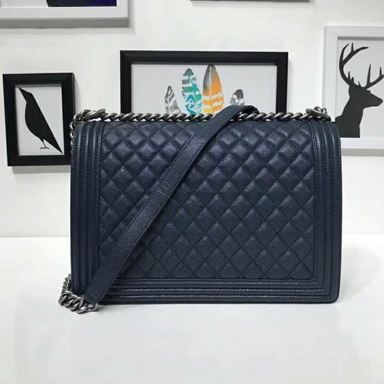 2018 Le Boy Chanel Flap Shoulder Bag