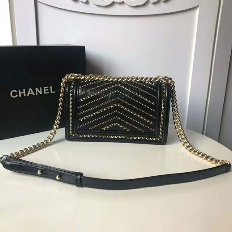 2018 Le Boy Chanel Flap Shoulder Bag