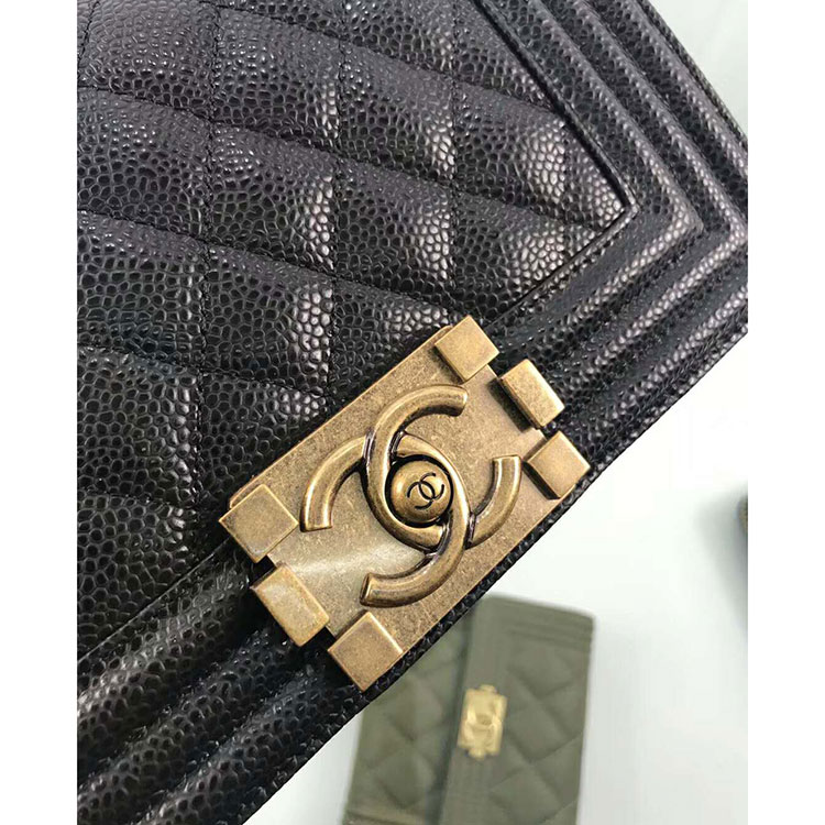 2018 Le Boy Chanel Flap Shoulder Bag