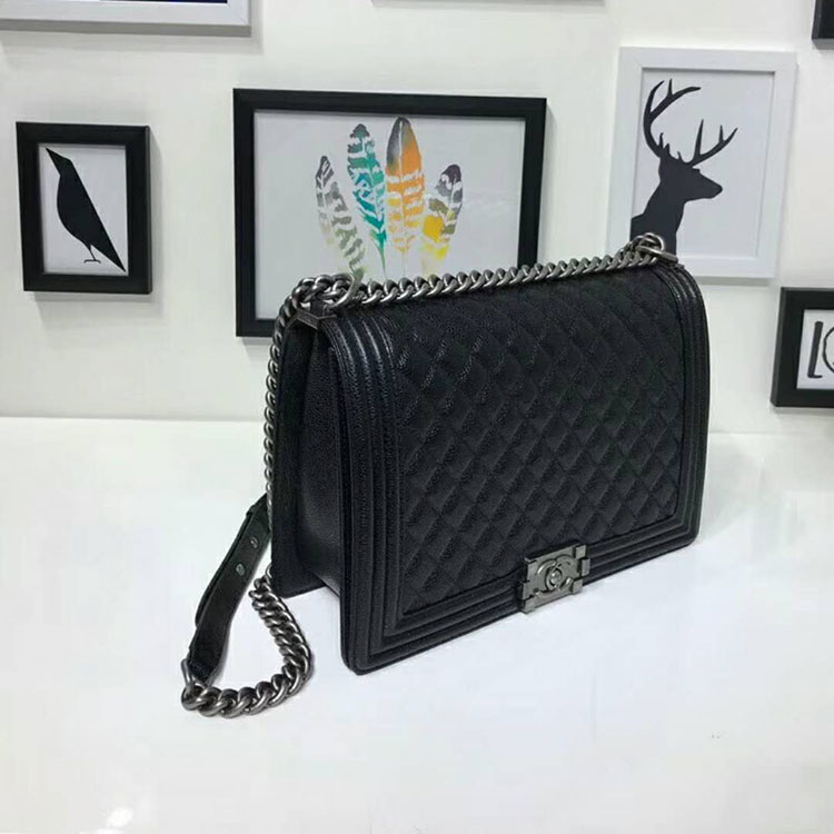 2018 Le Boy Chanel Flap Shoulder Bag