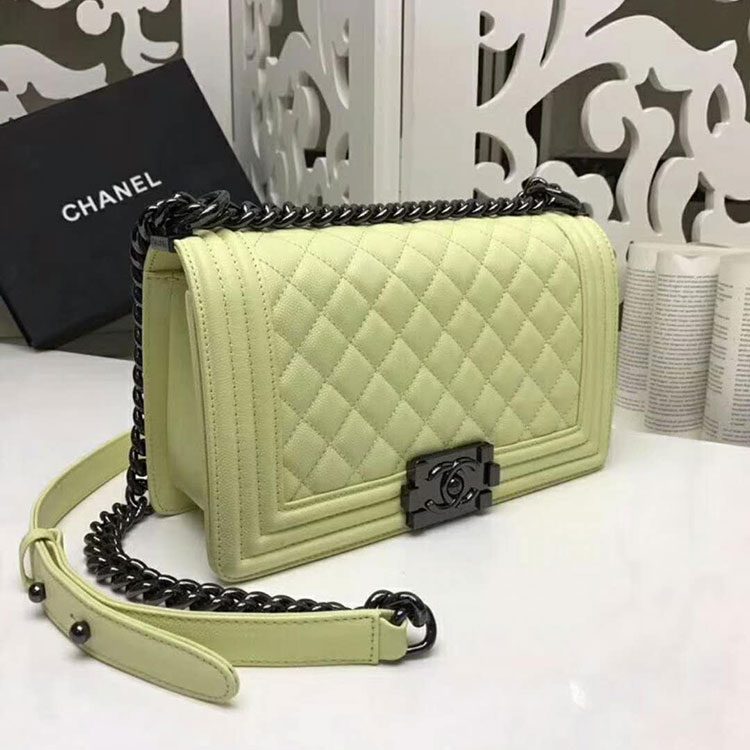 2018 Le Boy Chanel Flap Shoulder Bag