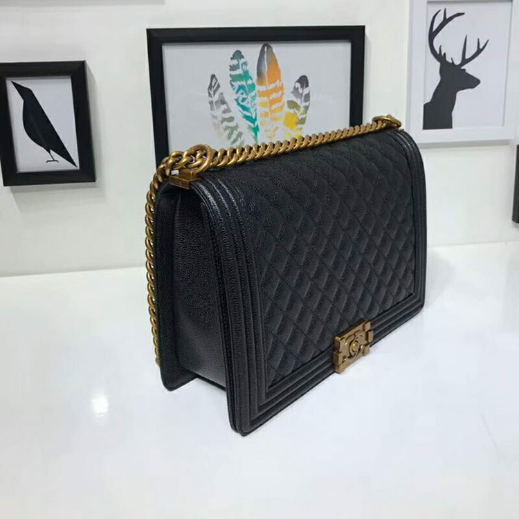 2018 Le Boy Chanel Flap Shoulder Bag