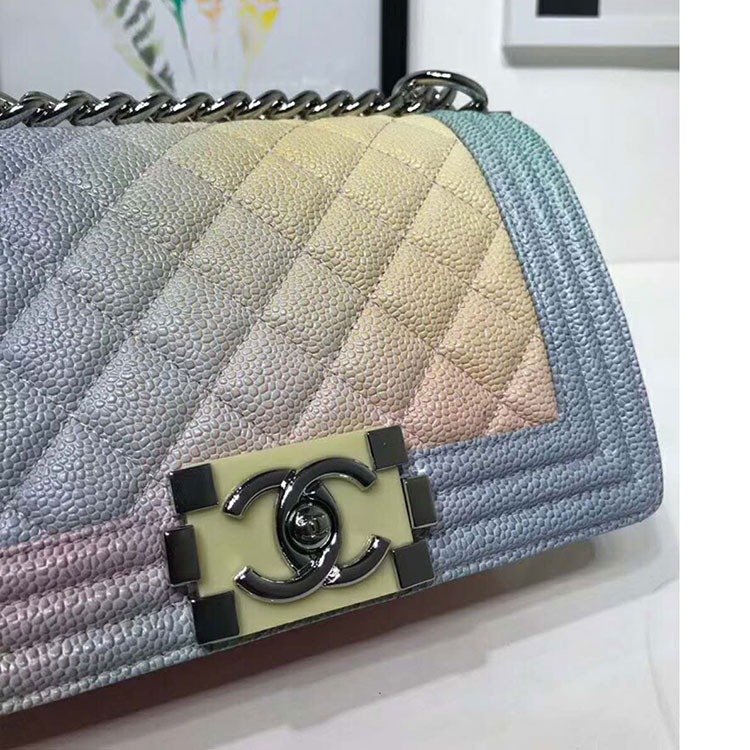 2018 Le Boy Chanel Flap Shoulder Bag