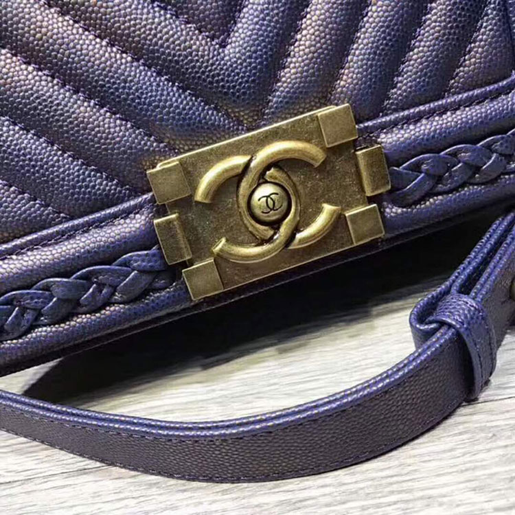 2018 Le Boy Chanel Flap Shoulder Bag