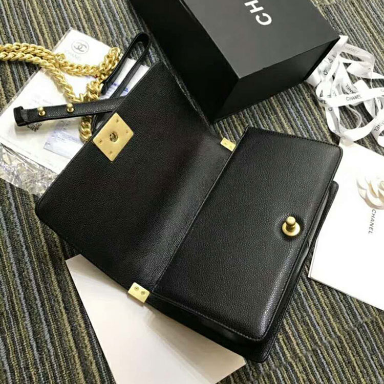 2018 Le Boy Chanel Flap Shoulder Bag