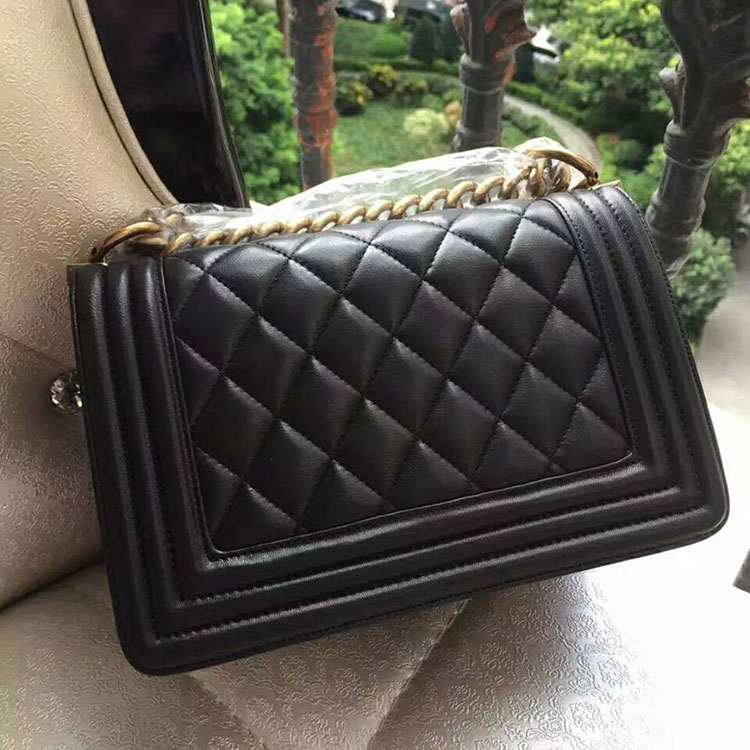 2018 Le Boy Chanel Flap Shoulder Bag Original Lambskin Leather A67085