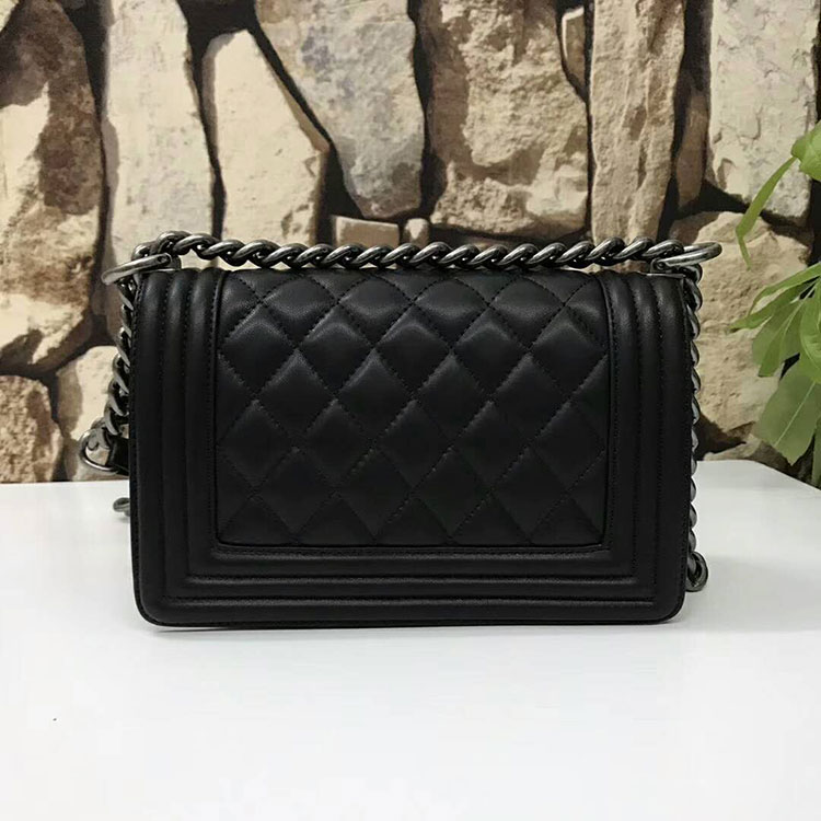 2018 Le Boy Chanel Flap Shoulder Bag Original Lambskin Leather A67085